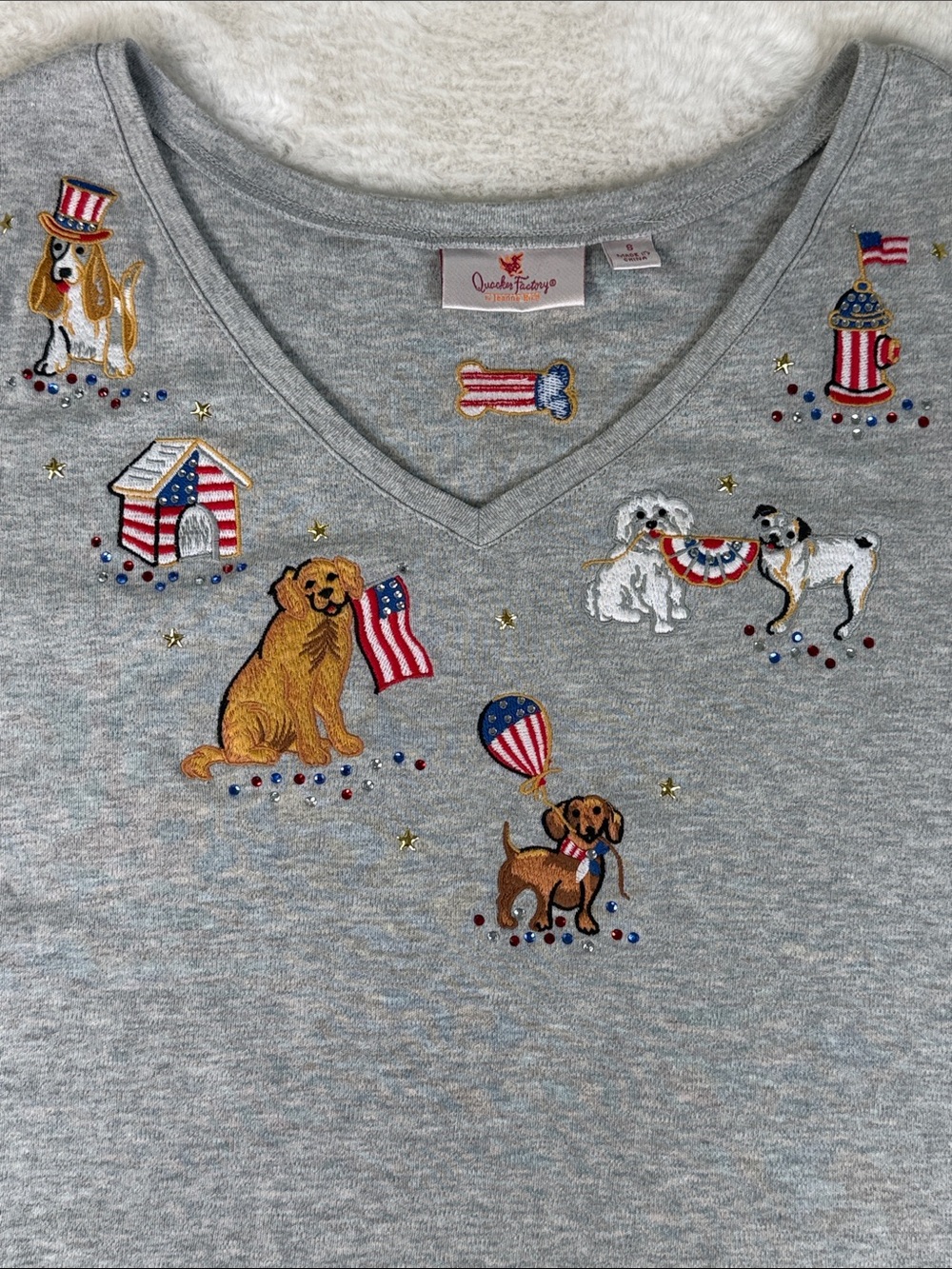 Quacker Factory Embroidered Patriotic Dogs V-Neck Top Sm Gray Flag 4th of July